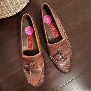 Cole Haan Country #3243 Moc Toe Tassel Kiltie Leather Loafers Stitch Detail 7.5